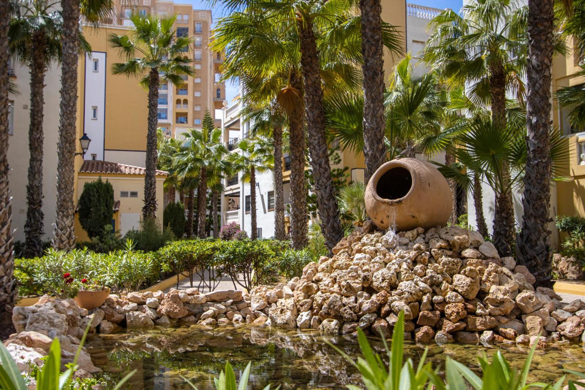 Aldea Del Mar Buganvilla Apartament Торевьиа Экстерьер фото